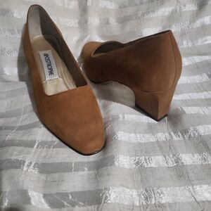 Apostrophe Suede Women's Heels